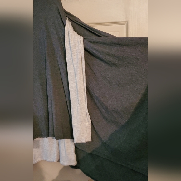 Shannon Passero tunic top/poncho, cream and grey, so soft, tunic, size small - Picture 2 of 3